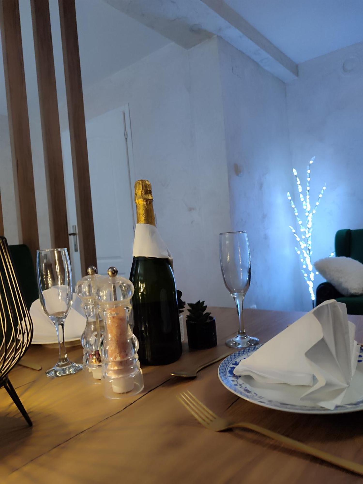 Studio Apartman Free Parking Rubikon Βελιγράδι Δωμάτιο φωτογραφία